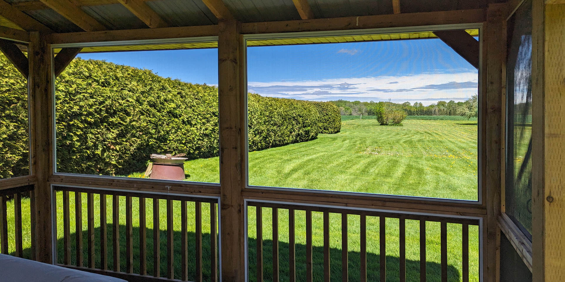 Dann's Screens And More - Screen Doors, Windows Screens, Retractable Screens projects in London Ontario and Lucan region