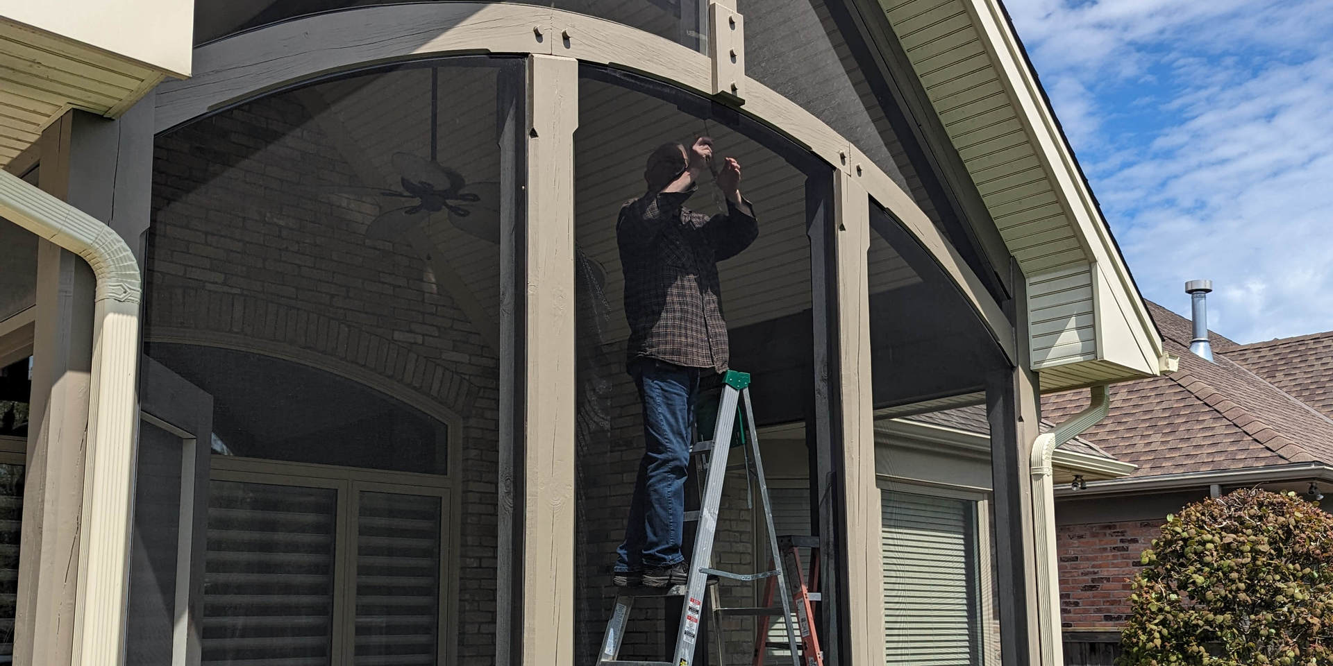 Dann's Screens And More - Screen Doors, Windows Screens, Retractable Screens projects in London Ontario and Lucan region